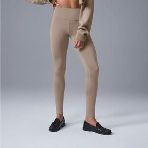 Alo yoga air lift high waisted leggings - 7/8 length